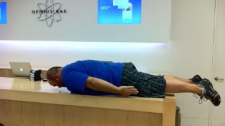 They're Just Like Us, Honest: Apple Store Employees Caught Planking